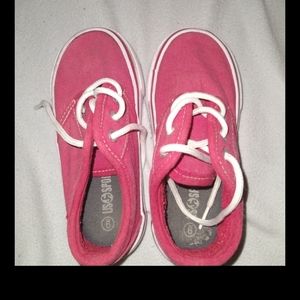 1 pairs of toddler unisex shoes